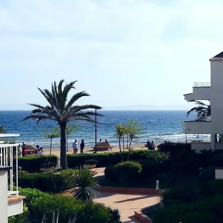 Residencia Platja De Roses Apartment Exterior photo